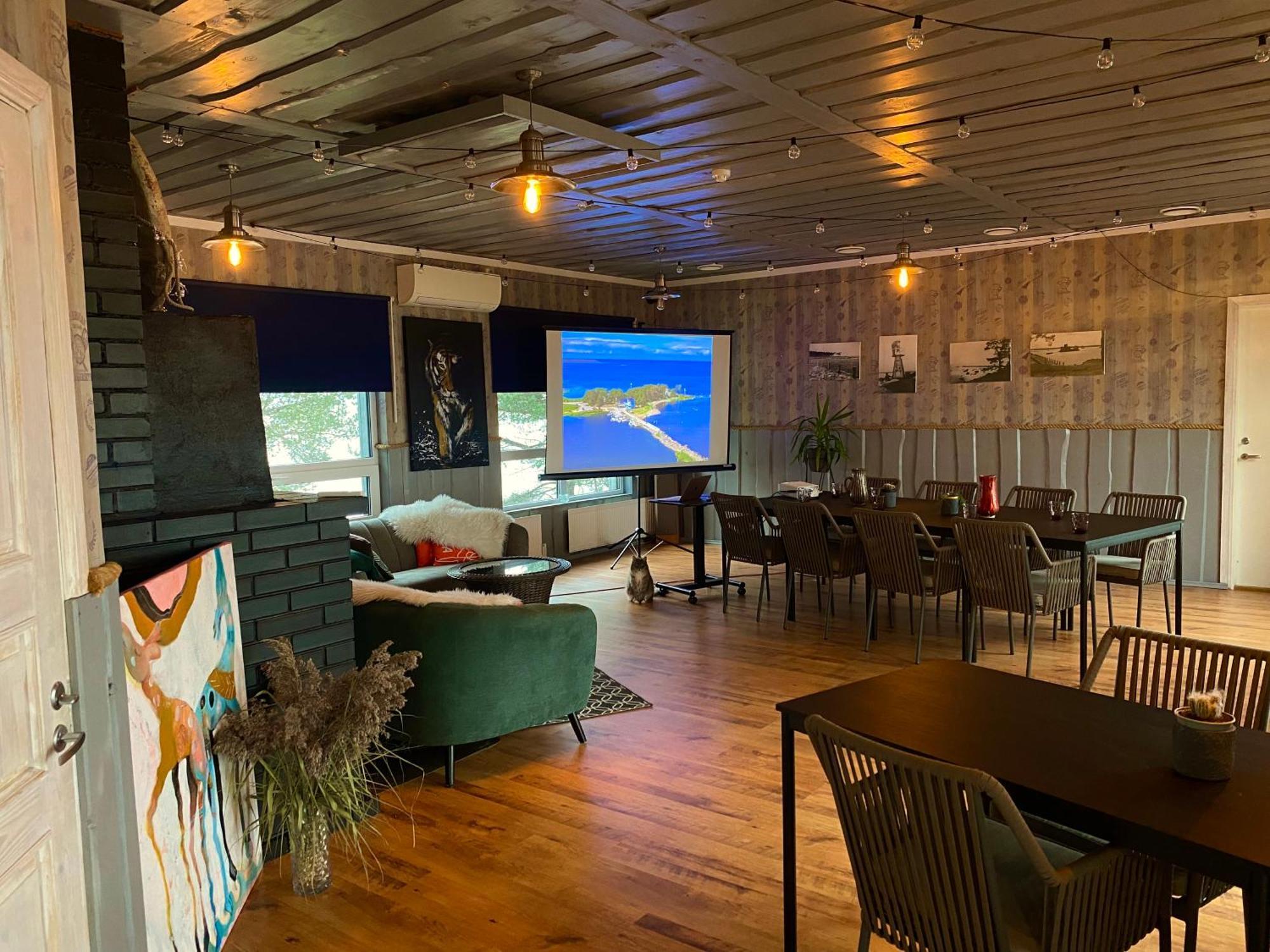 Vergi Sadam & Restoran Wirkes' 외부 사진