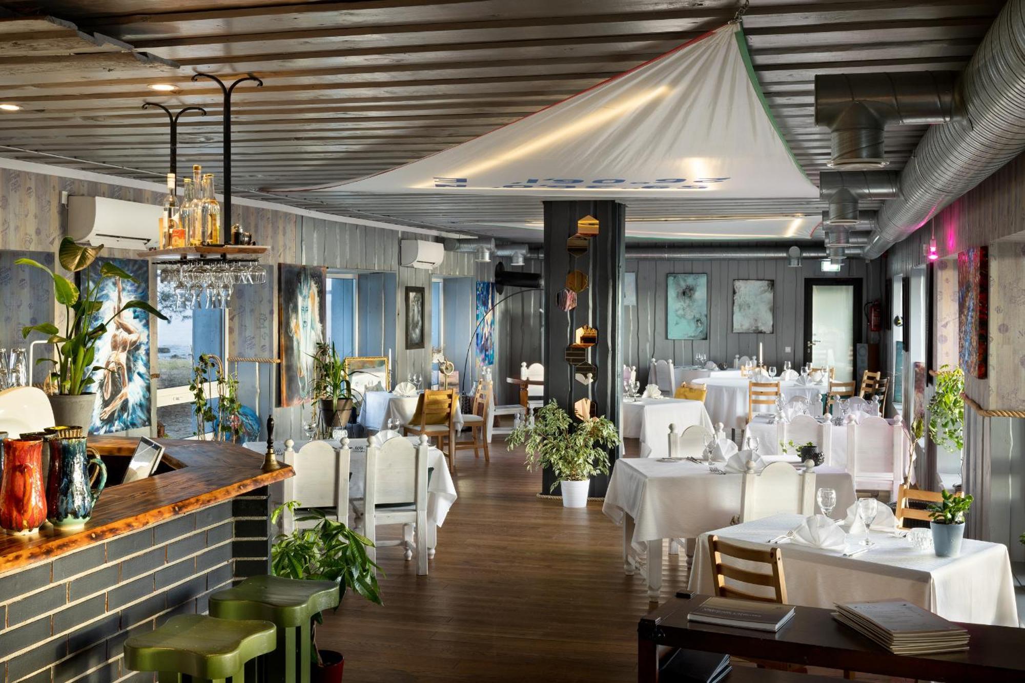 Vergi Sadam & Restoran Wirkes' 외부 사진